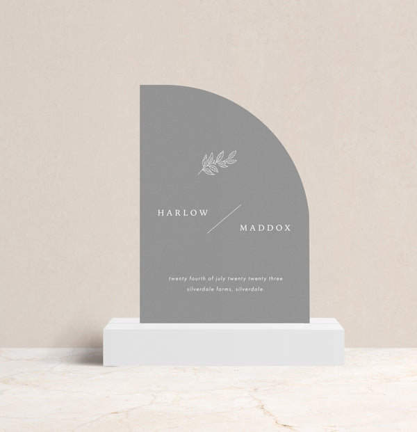 The Harlow Welcome Sign